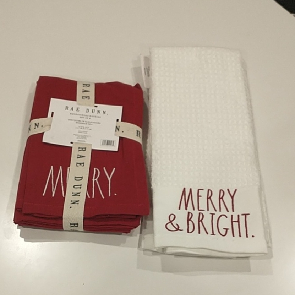 Rae Dunn Festive Red and White Towels